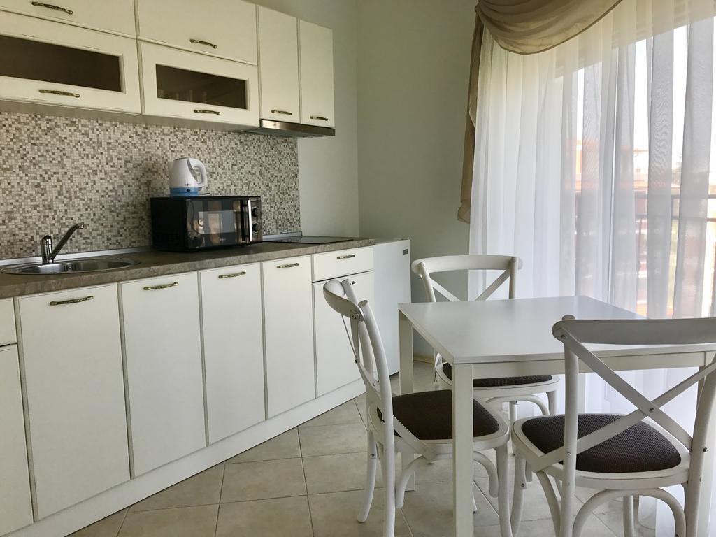 Villa Livia Boutique Apartments Ravda Dış mekan fotoğraf